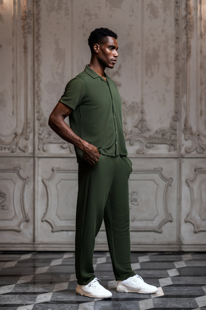 Del Mar Short Sleeve Horizontal Stripe Pleated Shirt - Khaki